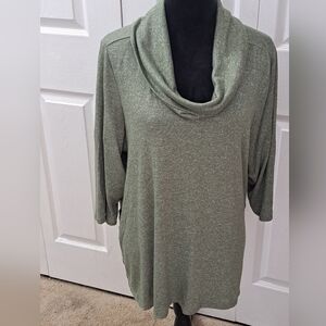 Zac & Rachel Woman Heather Green Slouchy Neck Shir.   Size 1X